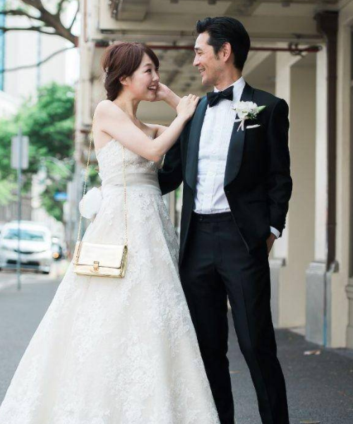 西服定做廠家，西裝訂做，婚禮西服定做