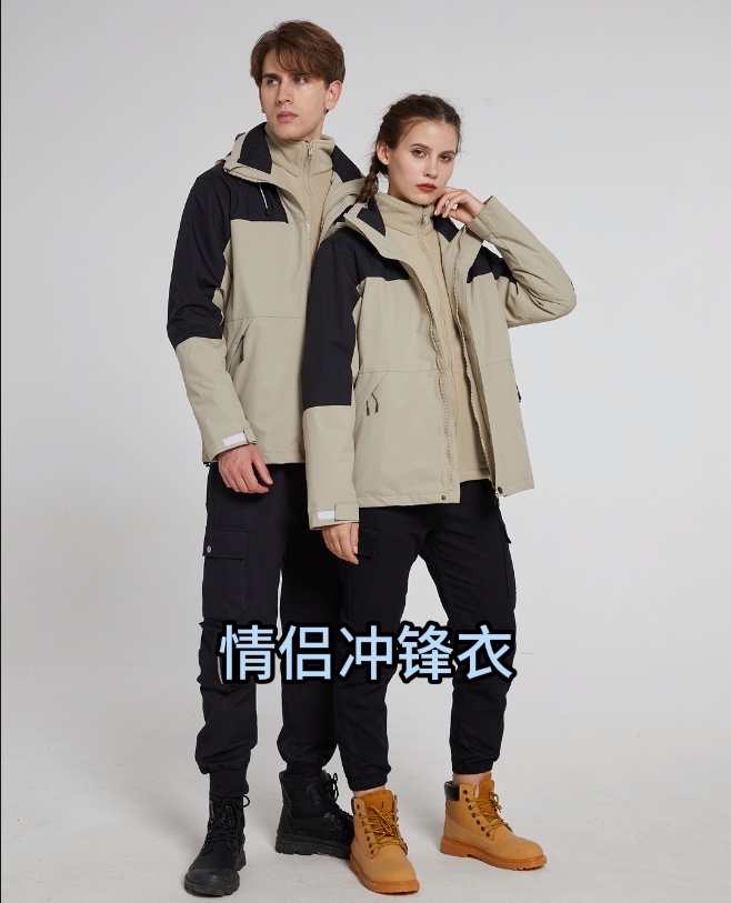 外衣：150D高彈春亞紡-100%聚酯纖維內(nèi)膽：300克雙面搖粒絨-100%聚酯纖維防水5000/透氣2000/防風(fēng)/保暖/三合一男女同款沖鋒衣登山服，奧特萊斯定制款防寒保暖情侶套裝沖鋒衣。